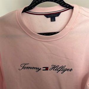 Tommy Hilfiger pink large pullover